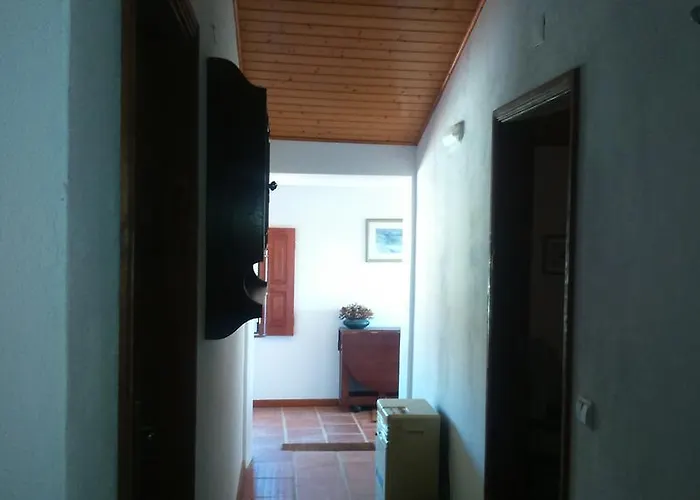 Aqc - A Quinta Chama * カルダス・ダ・ライーニャ